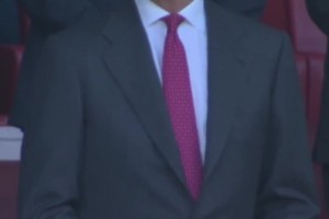 铁杆球迷！西班牙国王亲自督战马竞相关视频